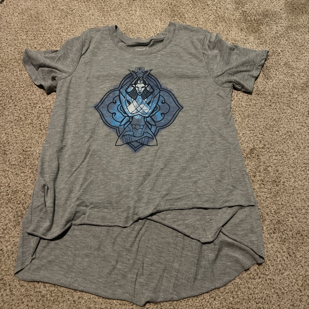 Pandora Gray T-Shirt with Blue Design